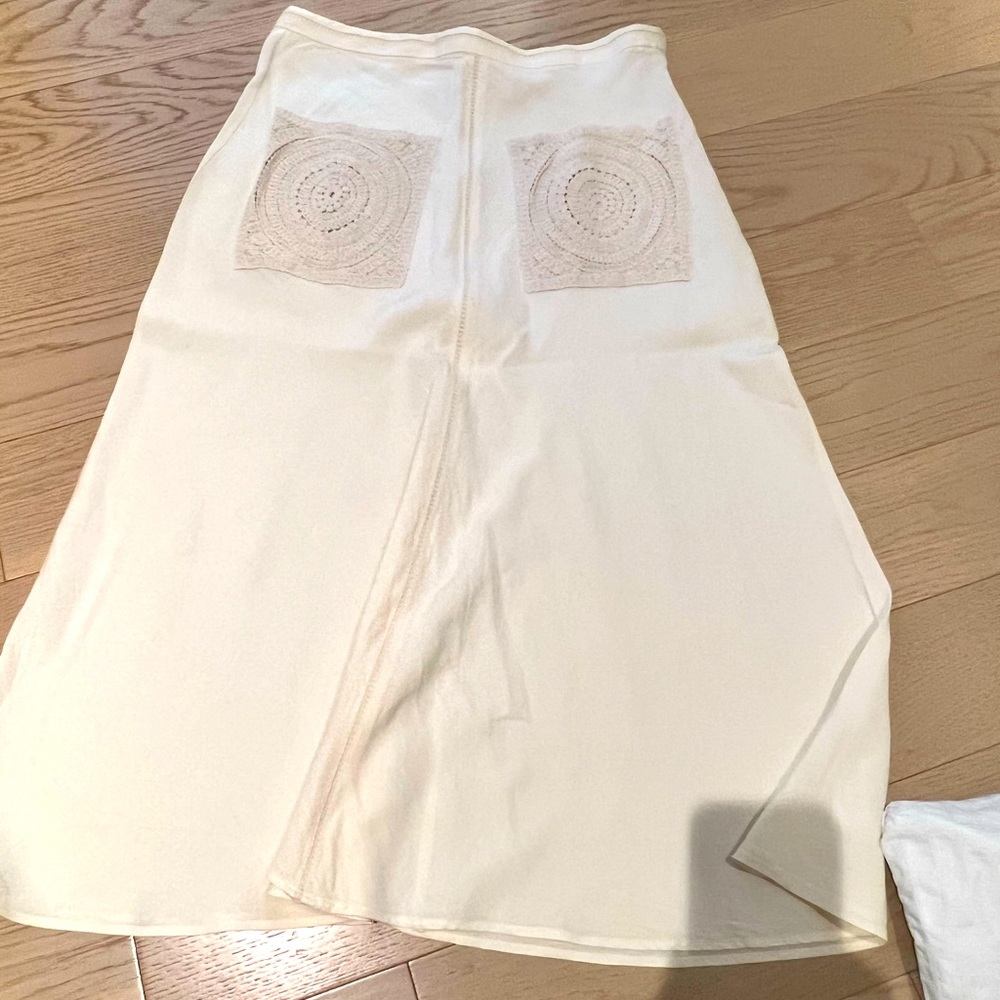 Zara skirt perfect for travel
